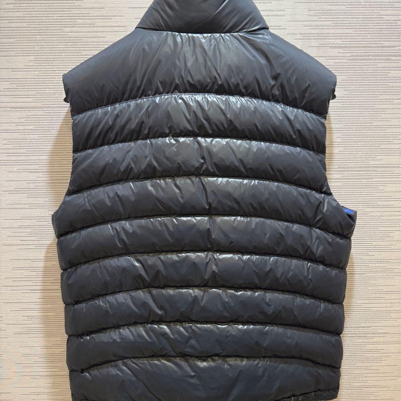 💎Han's house精品服飾💎moncler Menelao 羽絨 背心 連帽 可藏 原價42000-1