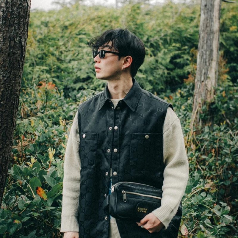 💎Han's house精品服飾💎 GUCCI Supreme 尼龍 滿版 GG 背心 寬版-1