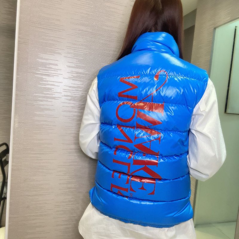 💎Han's house精品服飾💎Moncler Genius 聯名 Awake NY Parker 羽絨 背心-5