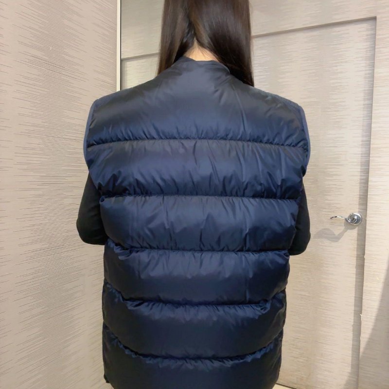 💎Han's house精品服飾💎moncler Serot 羽絨 背心原價40600-2