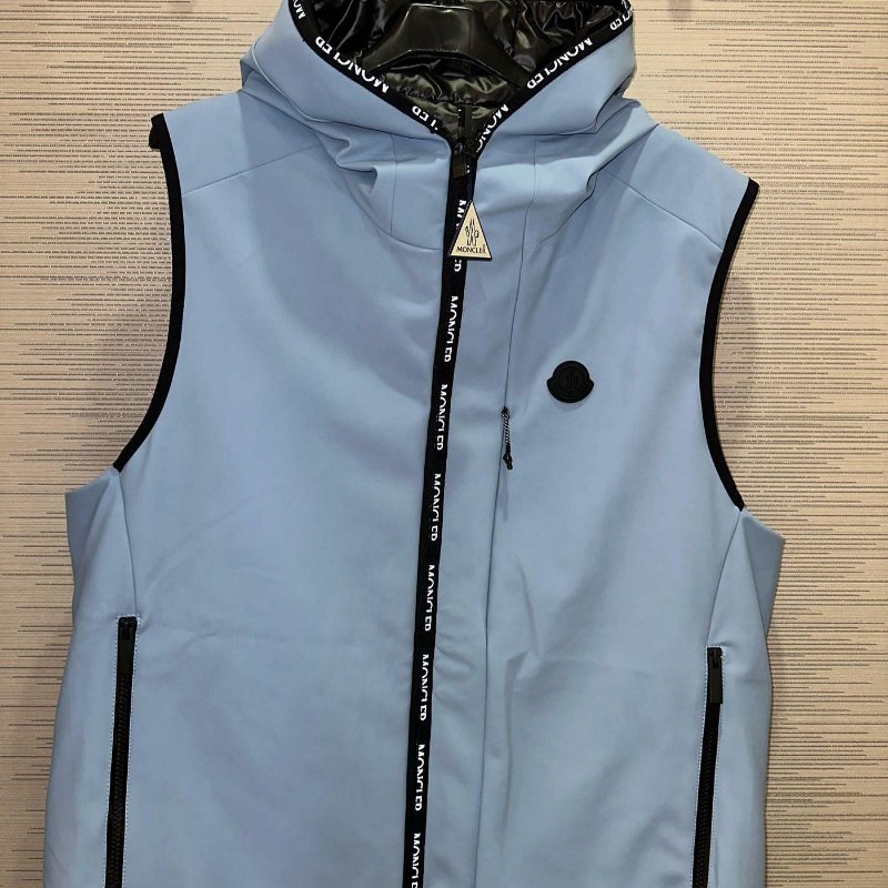 💎Han's house精品服飾💎moncler Allier 羽絨 連帽 背心  黑牌  原價40600-0