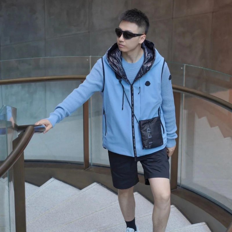 💎Han's house精品服飾💎moncler Allier 羽絨 連帽 背心  黑牌  原價40600-1