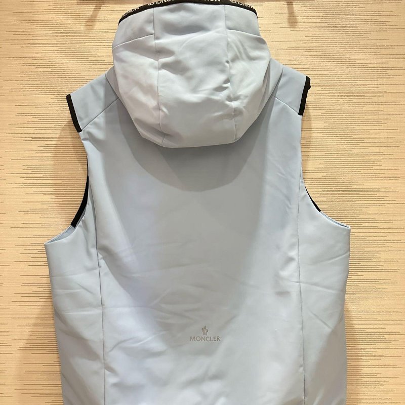 💎Han's house精品服飾💎moncler Allier 羽絨 連帽 背心  黑牌  原價40600-5