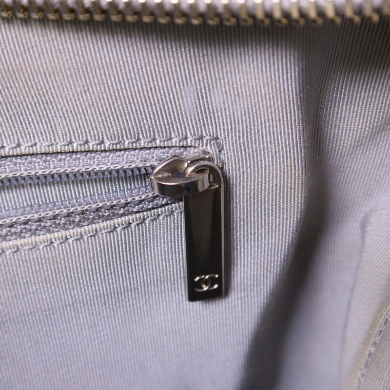 CHANEL 牛皮皮革Gabrielle Large鏈帶肩背袋-7