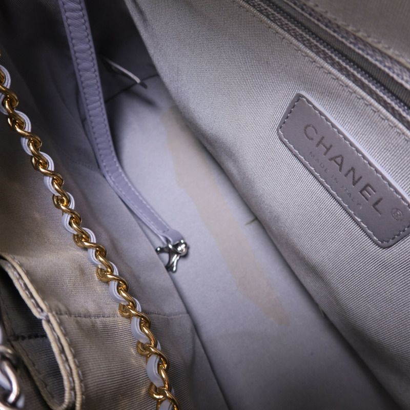 CHANEL 牛皮皮革Gabrielle Large鏈帶肩背袋-21
