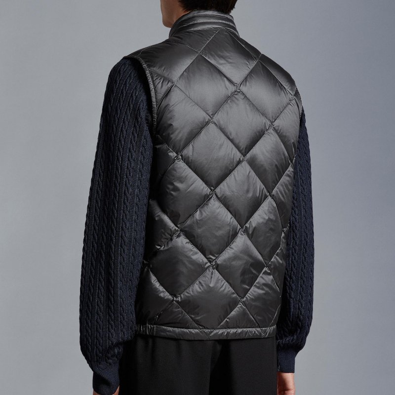 💎Han's house精品服飾💎MONCLER Nasta 羽絨 背心 綾格紋 原價38800-7