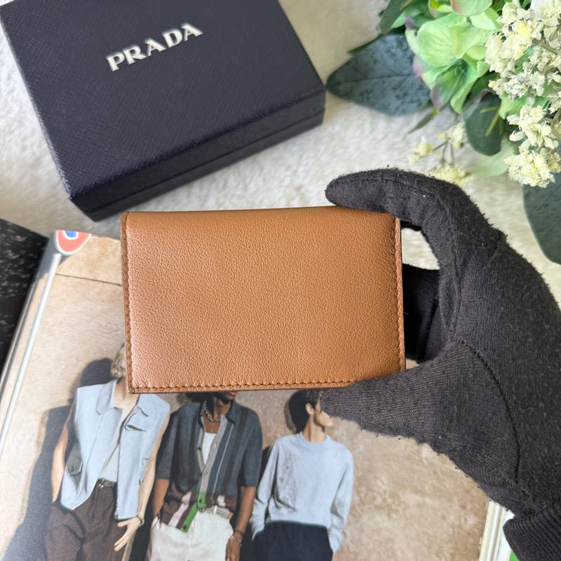 金色燙印Logo 牛皮對卡片夾/名片夾(焦糖色)-3