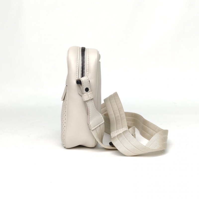 BOTTEGA VENETA 珍珠灰牛皮黑扣單肩包肩背包-1