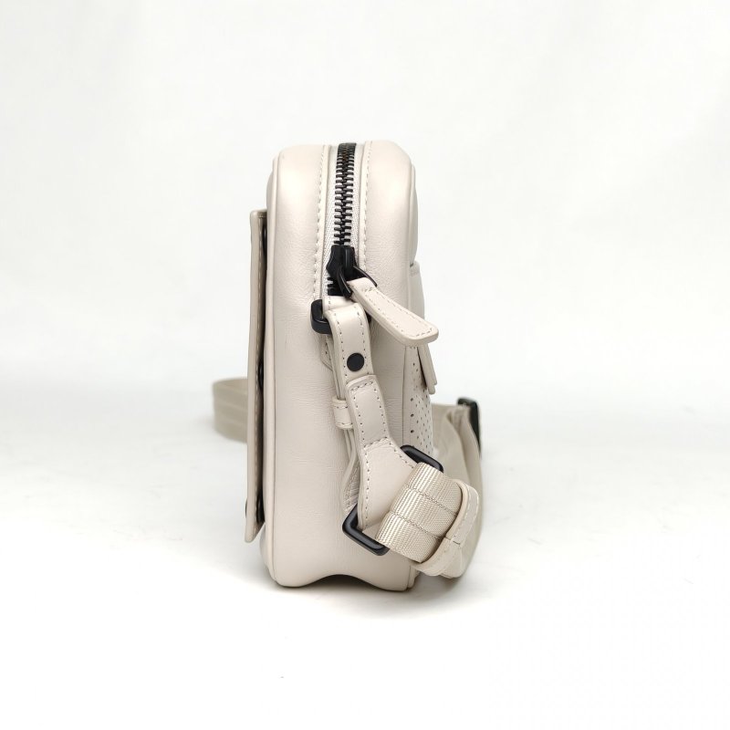 BOTTEGA VENETA 珍珠灰牛皮黑扣單肩包肩背包-3