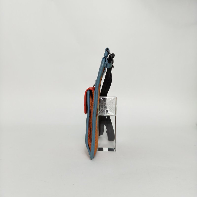 BOTTEGA VENETA 拼色羊皮帆布鎢鋼扣拼皮單肩包郵差包/肩背包-3