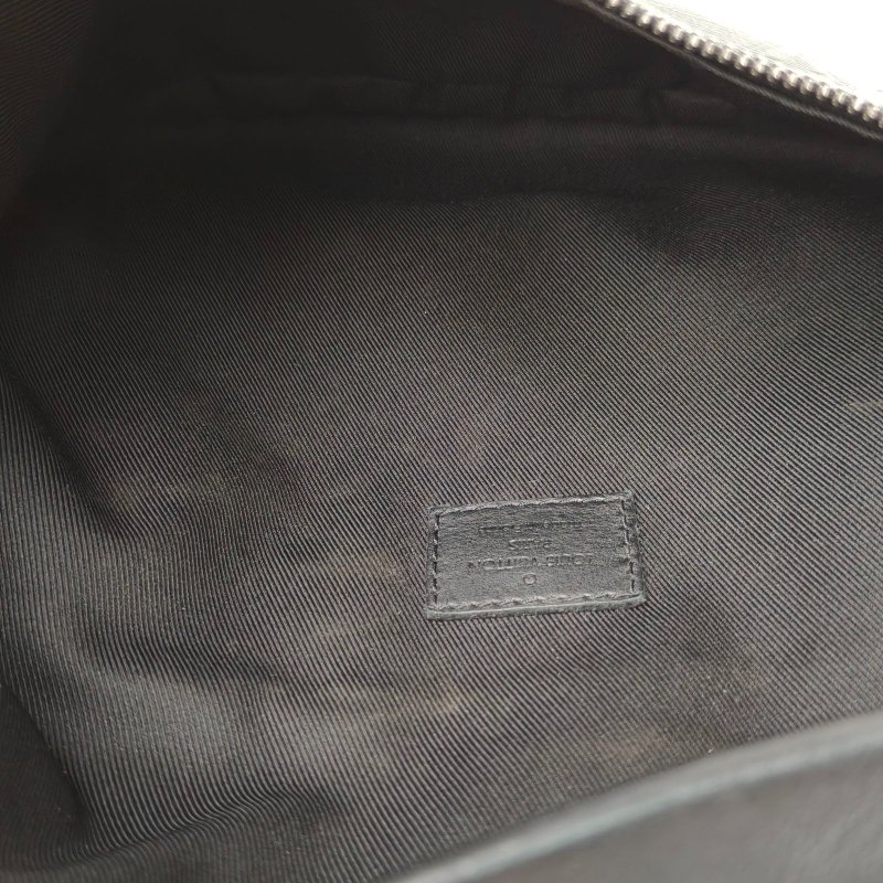 LOUIS VUITTON Discovery腰包logo壓紋黑色牛皮2018肩背包-4