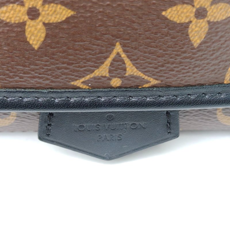 LOUIS VUITTON Magnetic系列郵差包老花PVC老花晶片肩背包-4