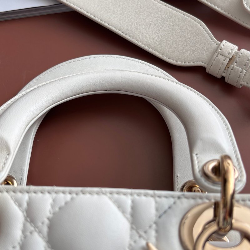 ::Christian Dior:: Lady Dior My ABCDior 白色羊皮5x4藤格紋淡金釦手提斜背黛妃包-4