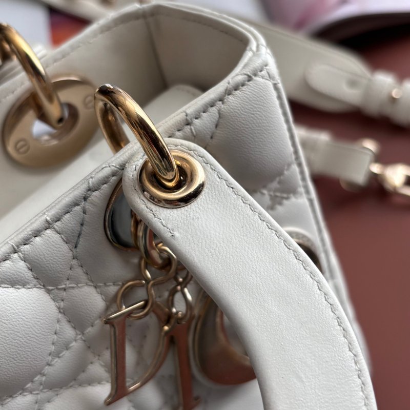 ::Christian Dior:: Lady Dior My ABCDior 白色羊皮5x4藤格紋淡金釦手提斜背黛妃包-7