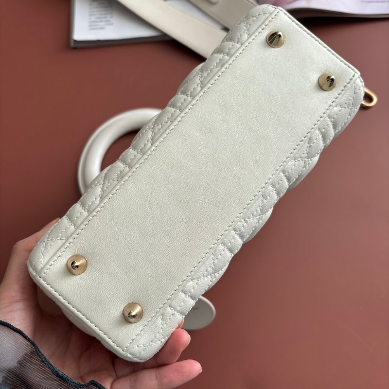 ::Christian Dior:: Lady Dior My ABCDior 白色羊皮5x4藤格紋淡金釦手提斜背黛妃包-19