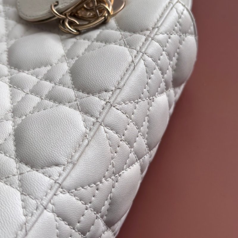 ::Christian Dior:: Lady Dior My ABCDior 白色羊皮5x4藤格紋淡金釦手提斜背黛妃包-25
