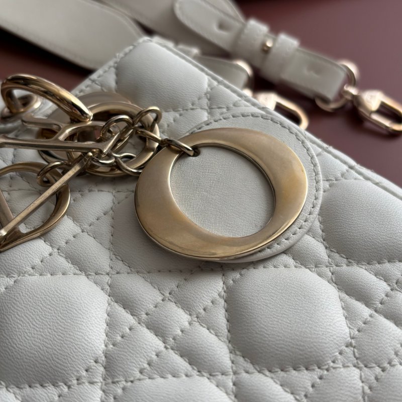 ::Christian Dior:: Lady Dior My ABCDior 白色羊皮5x4藤格紋淡金釦手提斜背黛妃包-29