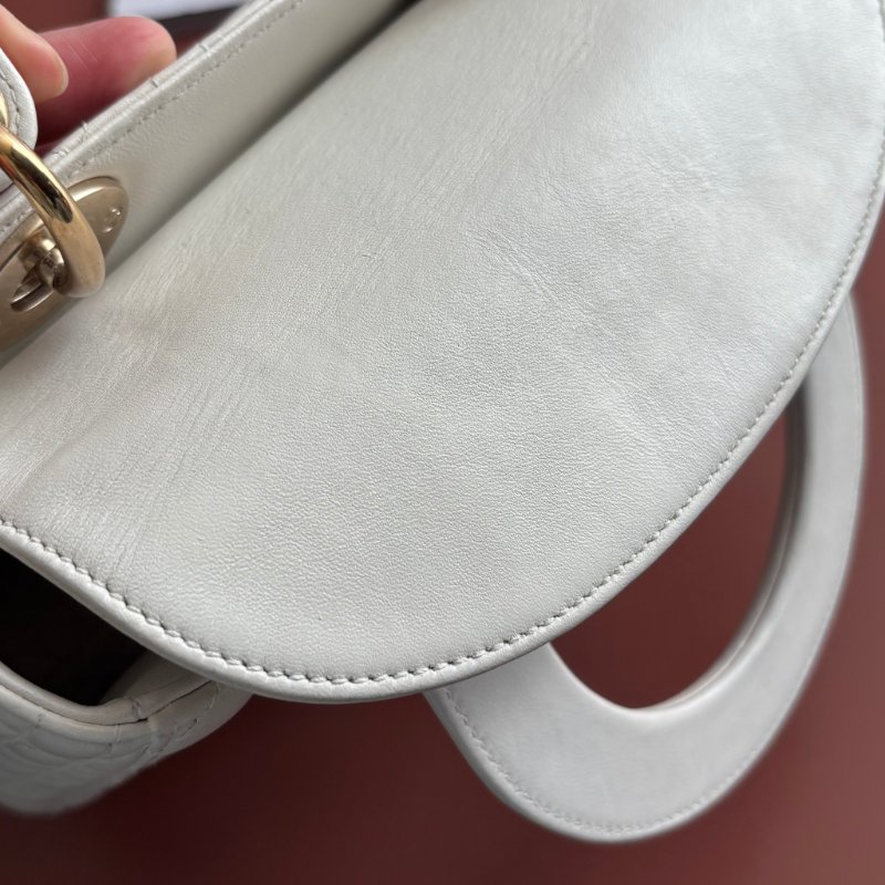 ::Christian Dior:: Lady Dior My ABCDior 白色羊皮5x4藤格紋淡金釦手提斜背黛妃包-32