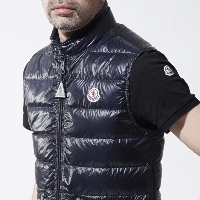 💎Han's house精品服飾💎MONCLER Gui 羽絨 背心 藍 原價34000-4