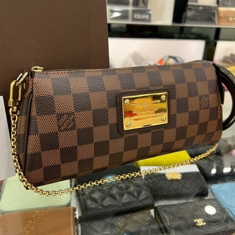 東區正精品㊣LV N55213 EVA 咖啡色棋盤格金牌金鍊手提包肩背包斜背包晚宴包腋下包 RZ5571