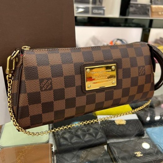 東區正精品㊣LV N55213 EVA 咖啡色棋盤格金牌金鍊手提包肩背包斜背包晚宴包腋下包 RZ5571-0
