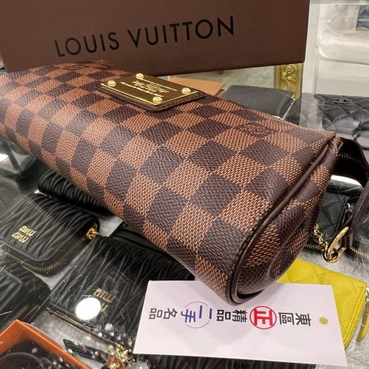 東區正精品㊣LV N55213 EVA 咖啡色棋盤格金牌金鍊手提包肩背包斜背包晚宴包腋下包 RZ5571-7