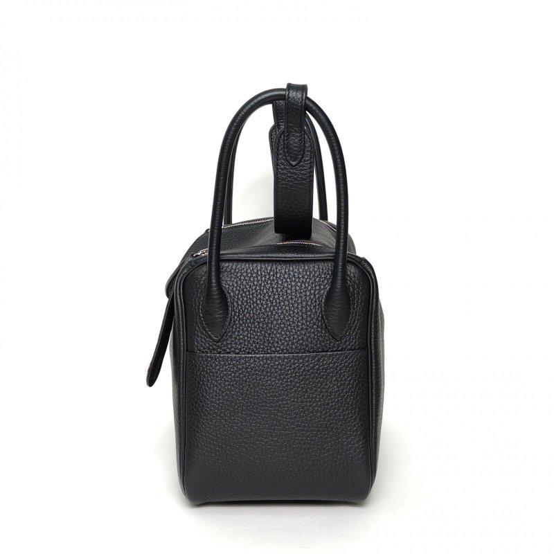 HERMES Lindy3089黑色TC皮C刻銀扣肩背包-1