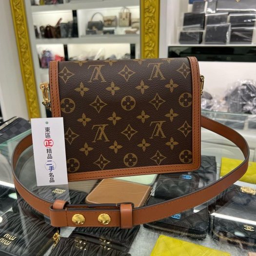 東區正精品㊣LOUIS VUITTON LV M45959 Mini Dauphine 達芙妮雙色金釦釦式翻蓋肩背包斜背包 RZ5570-7