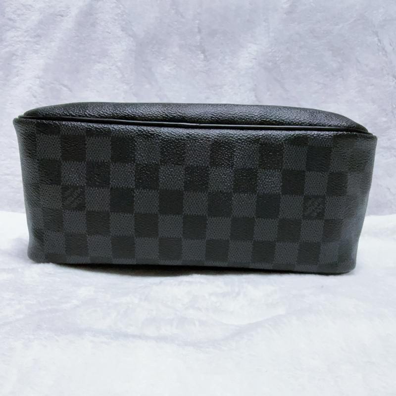 🎄聖誕大特價～12/25全網最低價🎄LV棋盤格手拿包 外出包 洗漱包 盥洗包 旅行包 化妝包 男生包包 銀釦手拿包-9