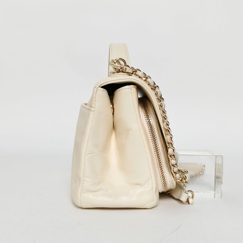 CHANEL BusinessAffinity口蓋郵差包配手柄小號19白色荔枝牛皮23開金扣菱格紋肩背包-1