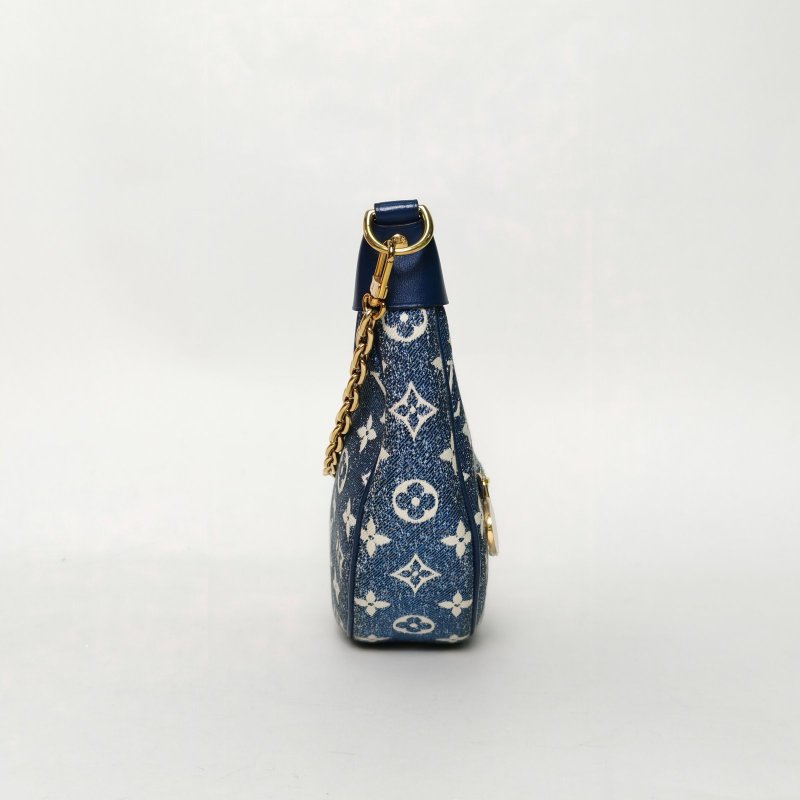 LOUIS VUITTON Loop豌豆包拼牛仔藍牛皮/帆布金扣晶片豌豆包牛皮拼帆布肩背包-1