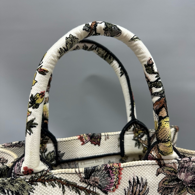 Dior M1265 刺繡花園手提托特包 送原廠絲巾*2-22