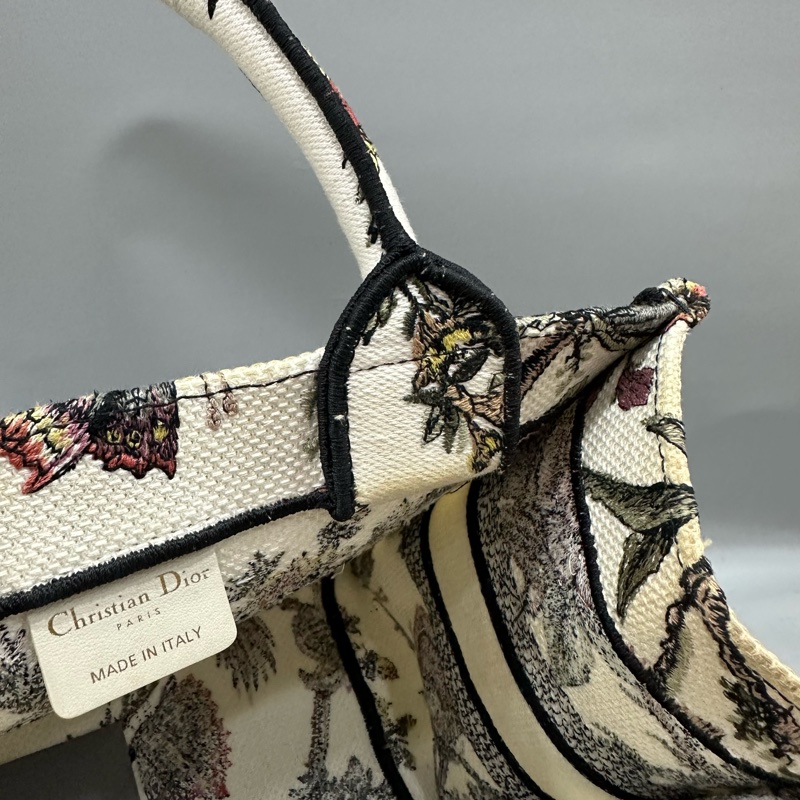Dior M1265 刺繡花園手提托特包 送原廠絲巾*2-27