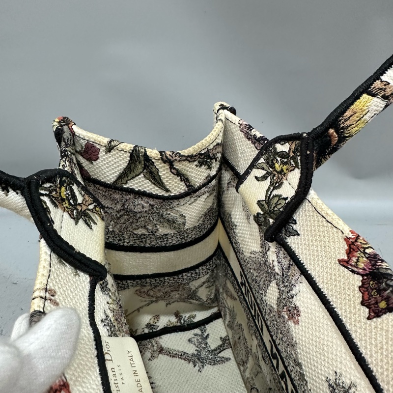 Dior M1265 刺繡花園手提托特包 送原廠絲巾*2-39