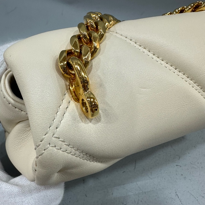 Bvlgari 291089 米白牛皮金鏈舌頭包 斜背包-18