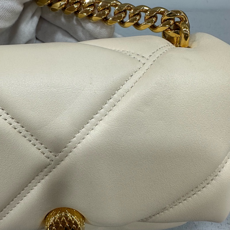 Bvlgari 291089 米白牛皮金鏈舌頭包 斜背包-23