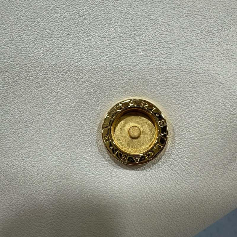 Bvlgari 291089 米白牛皮金鏈舌頭包 斜背包-31