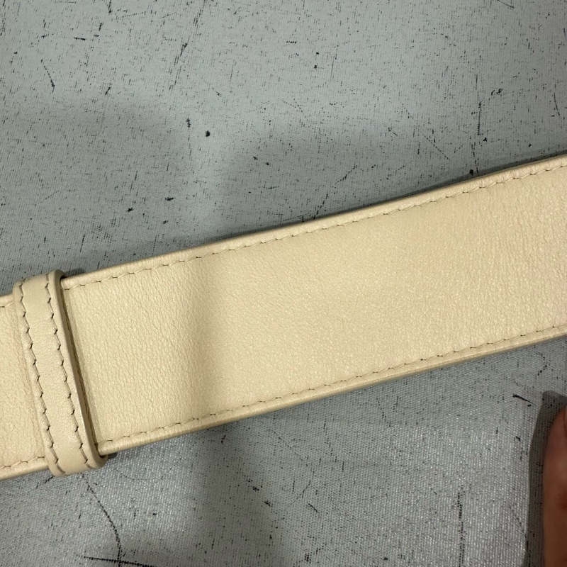 Bvlgari 291089 米白牛皮金鏈舌頭包 斜背包-54