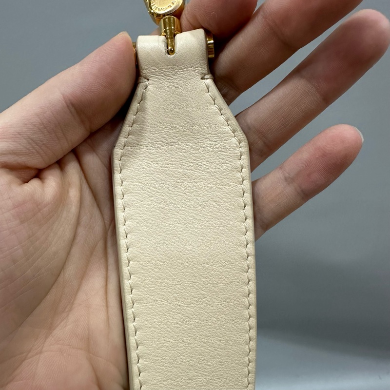 Bvlgari 291089 米白牛皮金鏈舌頭包 斜背包-57