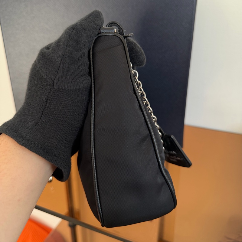#全新閑置#附盒子 Prada2005三合一 膜未撕-5