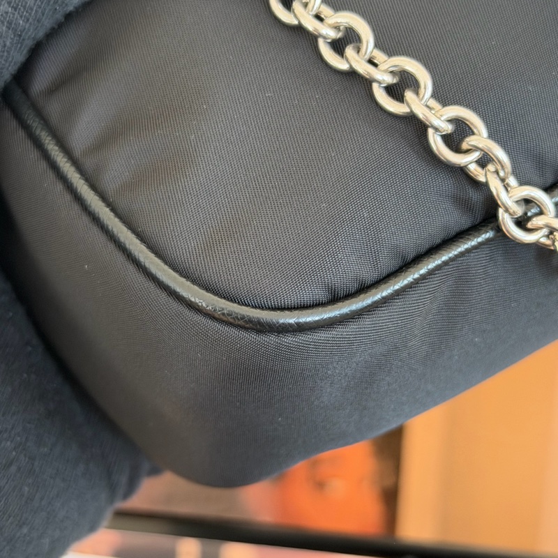 #全新閑置#附盒子 Prada2005三合一 膜未撕-9