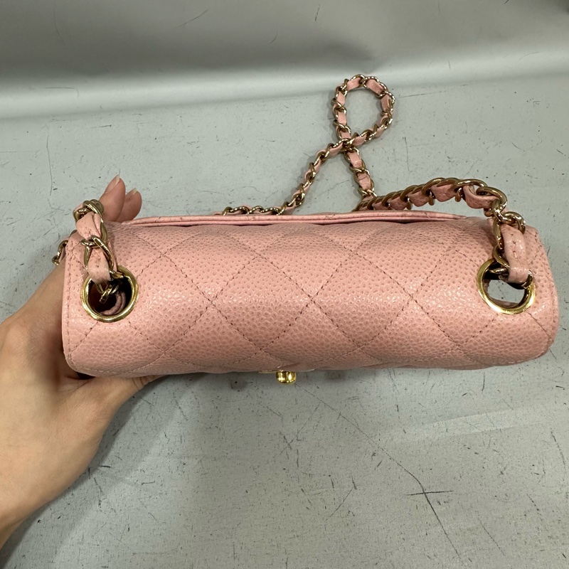 Chanel A01115 粉荔枝皮金釦方胖斜背包 vintage-17