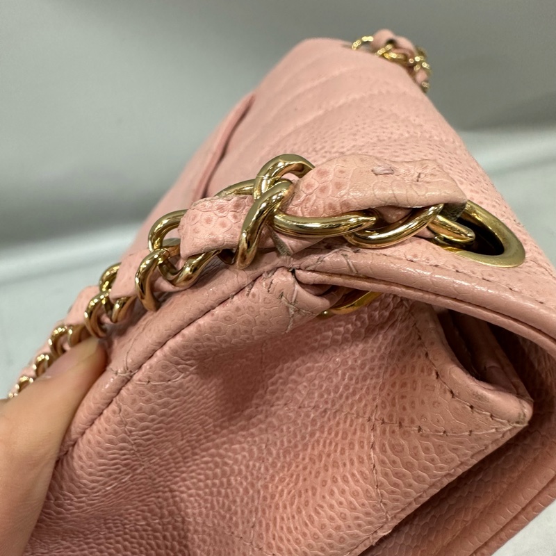 Chanel A01115 粉荔枝皮金釦方胖斜背包 vintage-23