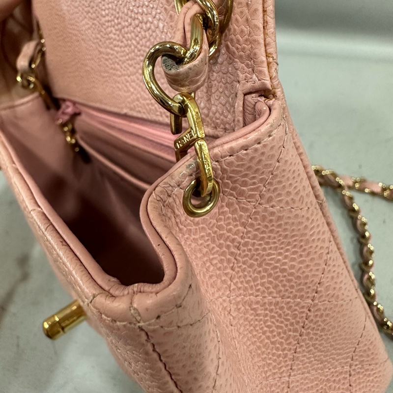 Chanel A01115 粉荔枝皮金釦方胖斜背包 vintage-28