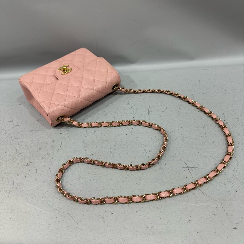 Chanel A01115 粉荔枝皮金釦方胖斜背包 vintage-48