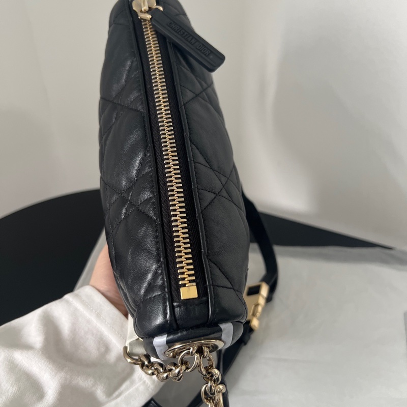 ✨Dior vibe hobo羊皮小號 專櫃十萬 單肩斜背手提都好酷🖤-9