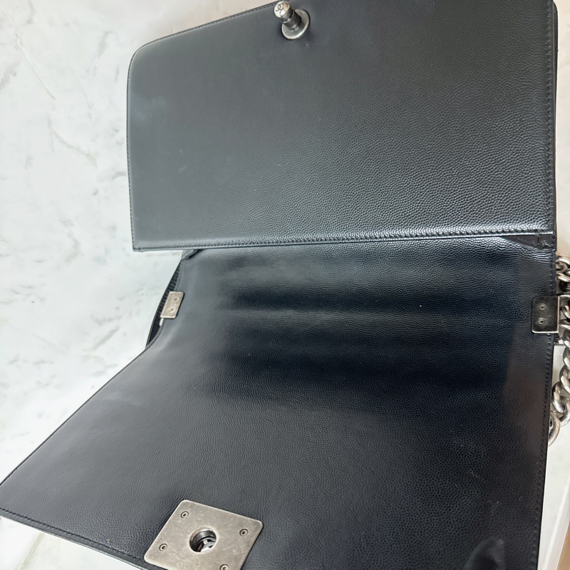 Chanel✨boy 28 黑色荔枝 做舊銀釦 鏈條包 28開-15