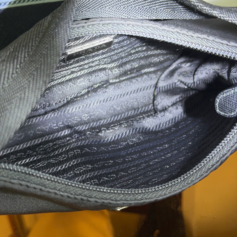 #附盒子保卡 Prada 2000 hobo-17