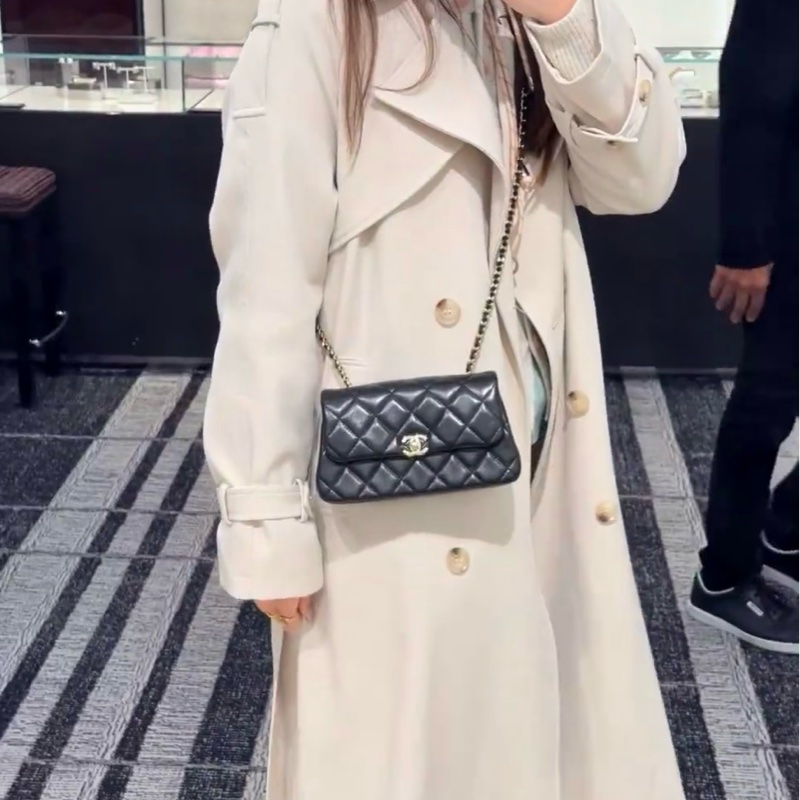 🌟全新Chanel 25s 手機包 黑金 芯片款-5