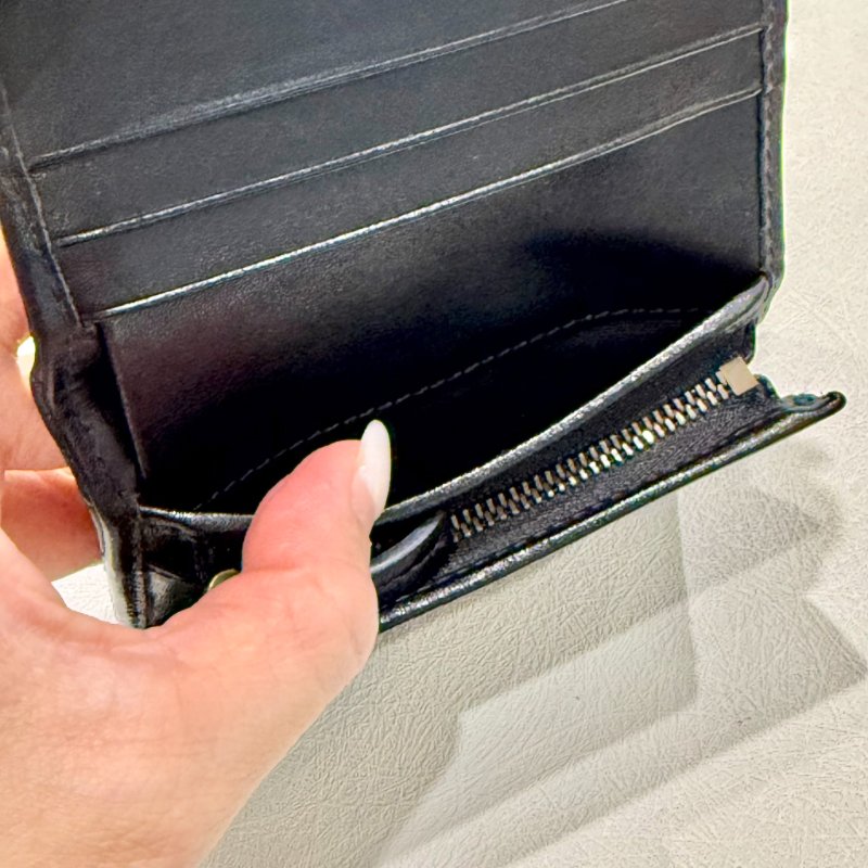 GUCCI - 黑色牛皮金釦GG Marmont 短夾-12